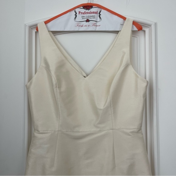 SACHIN & BABI ARCHIE DRESS - Picture 11 of 16